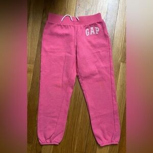 GAP Kids Pink Sweatpants Size Medium (8-9)